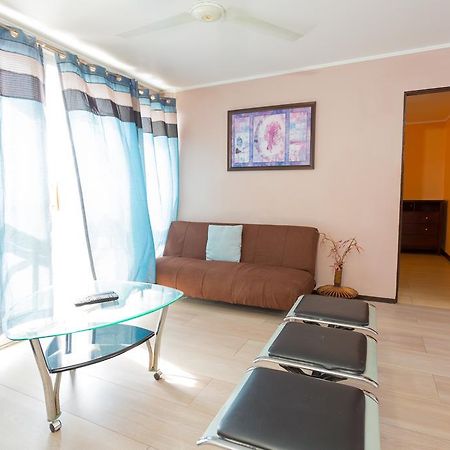 Cozy Accommodations - Dorchester City Line Kingston Ngoại thất bức ảnh
